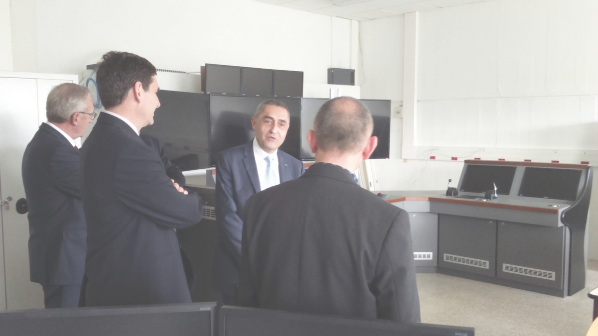 Visite de monsieur le recteur au LPM de la Rochelle le 9 avril 2015. Visite de monsieur le recteur au LPM de la Rochelle le 9 avril 2015.