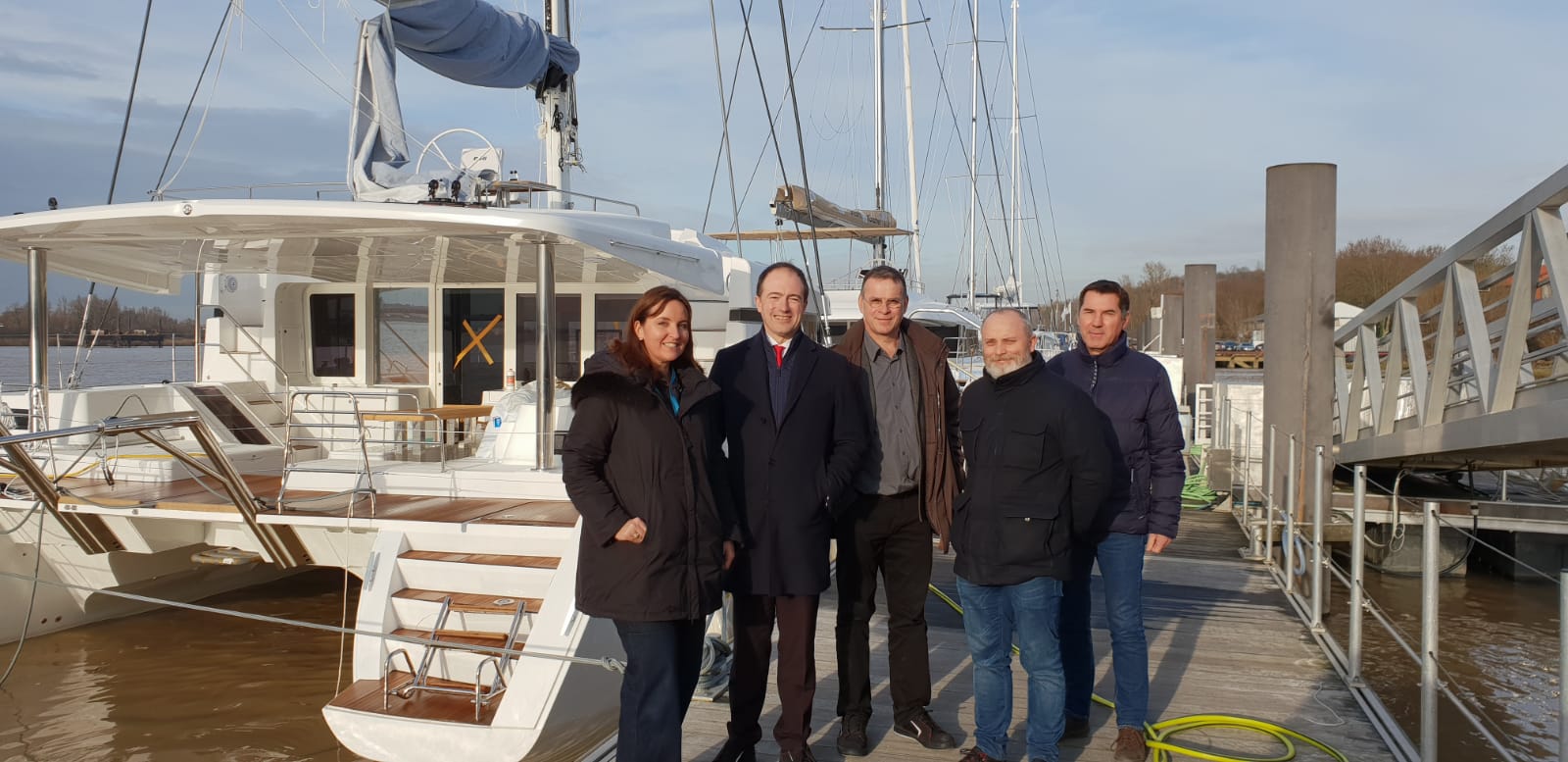 Chantier naval CNB. Chantier naval CNB.